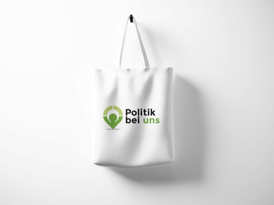 Beispielbild Anwendung des Signets der Logo-Entwicklung Politik-Bei-Uns auf einer Tasche