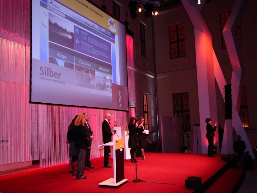 Großansicht BIENE-Award in Silber für die Gemeinde Kranenburg – feierliche Preisübergabe