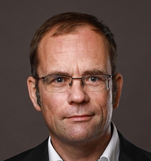 Porträtfoto: Tim Schröder Anwalt mit Spezialisierung auf IT-Recht und BFSG
